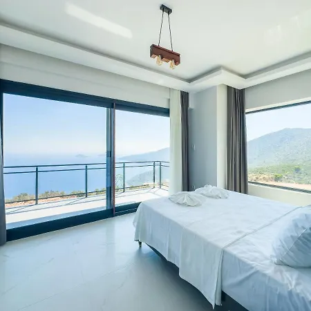 Kalkan Luxury With Panoramic Sea View 卡斯